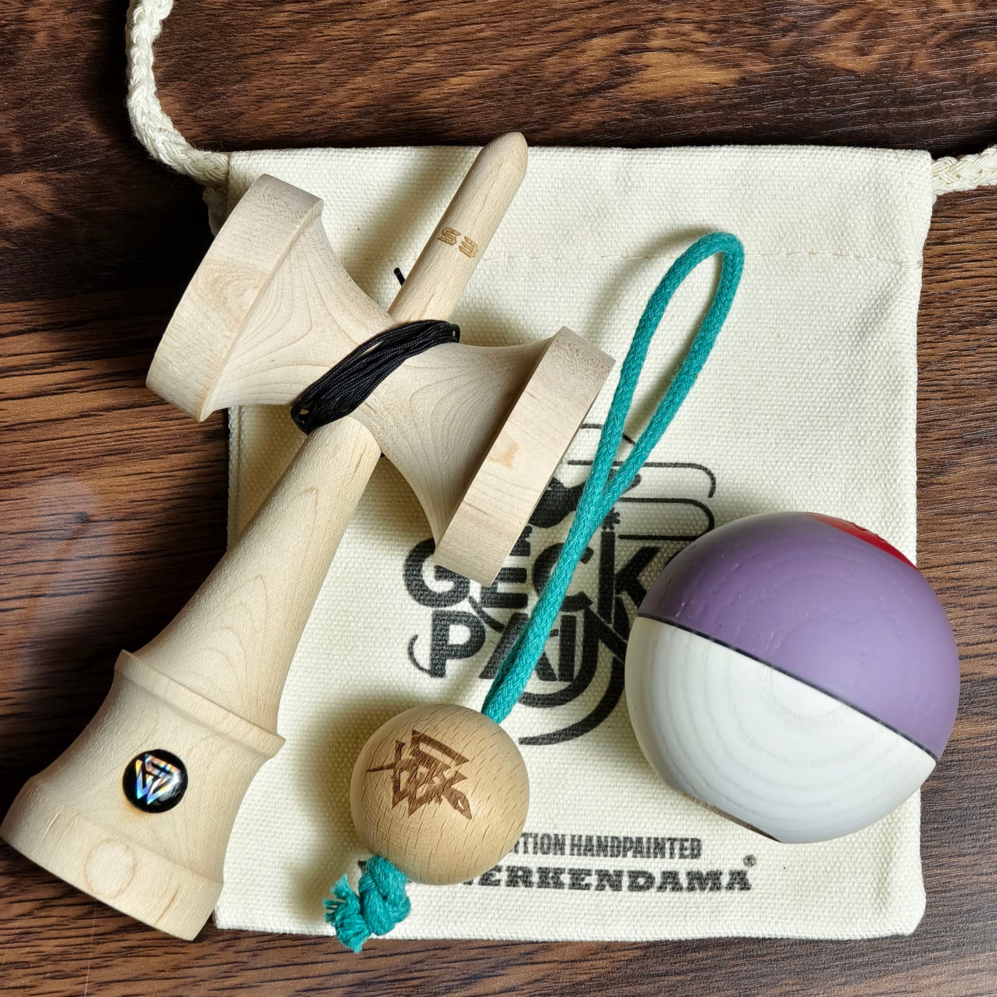 Winner Kendama Gecko paint Lavender tama only NEW