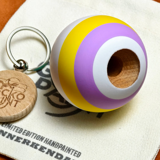 Winner kendama Gecko paint Pastellix tama only