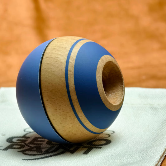 Pre order!Winner kendama Gecko paint Noxblue tama only