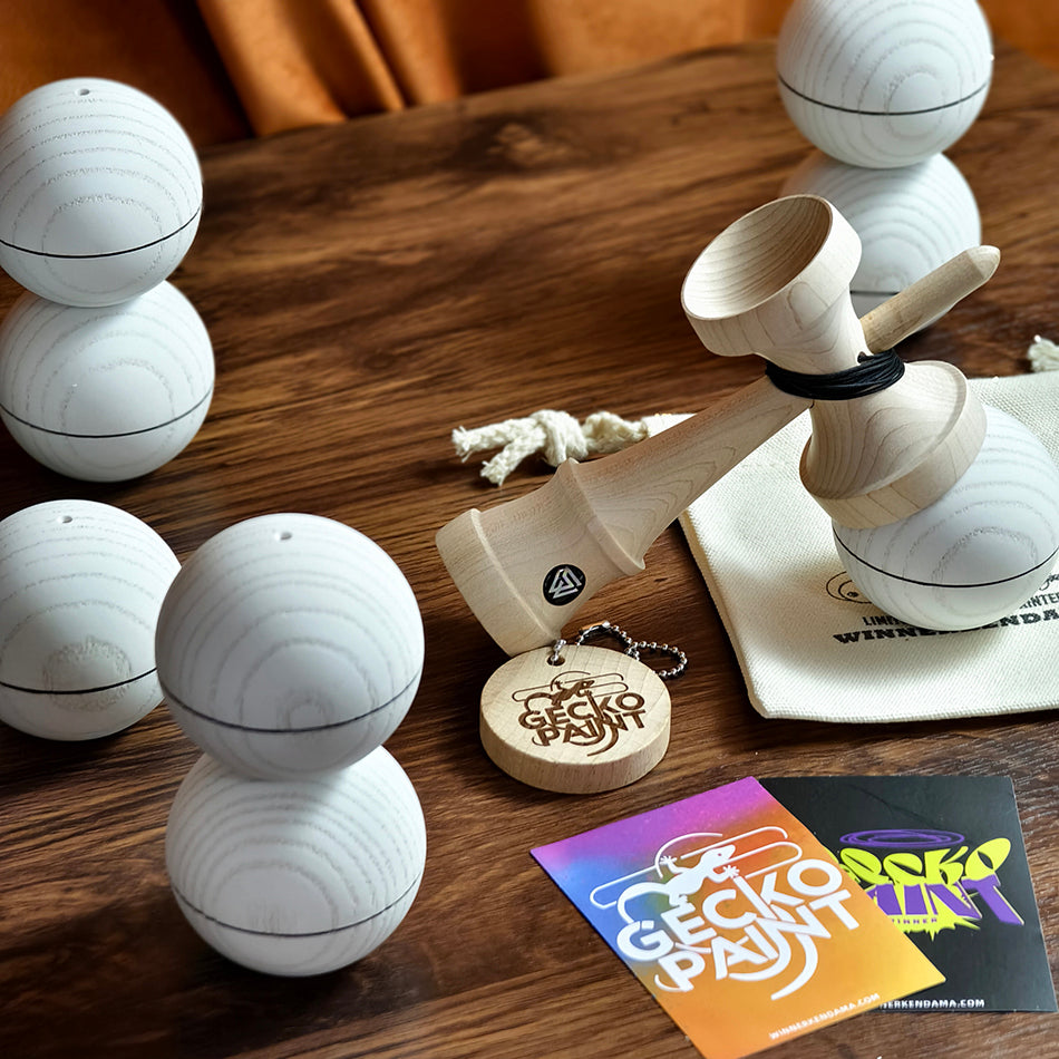 Winner Kendama Snow ball Gecko paint hot