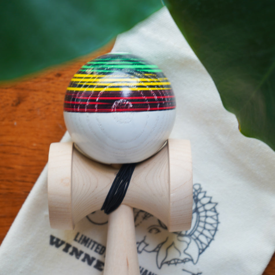 Winner Kendama Shape Shape Rasta Handpainted