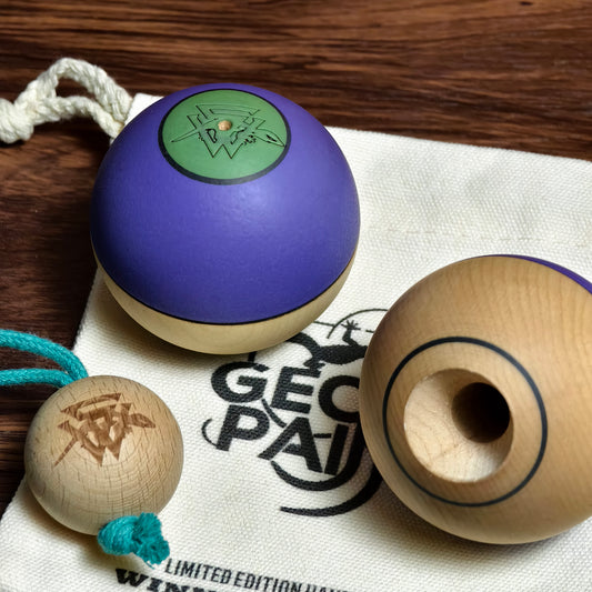 Winner Kendama  Gecko paint  EV  tama only