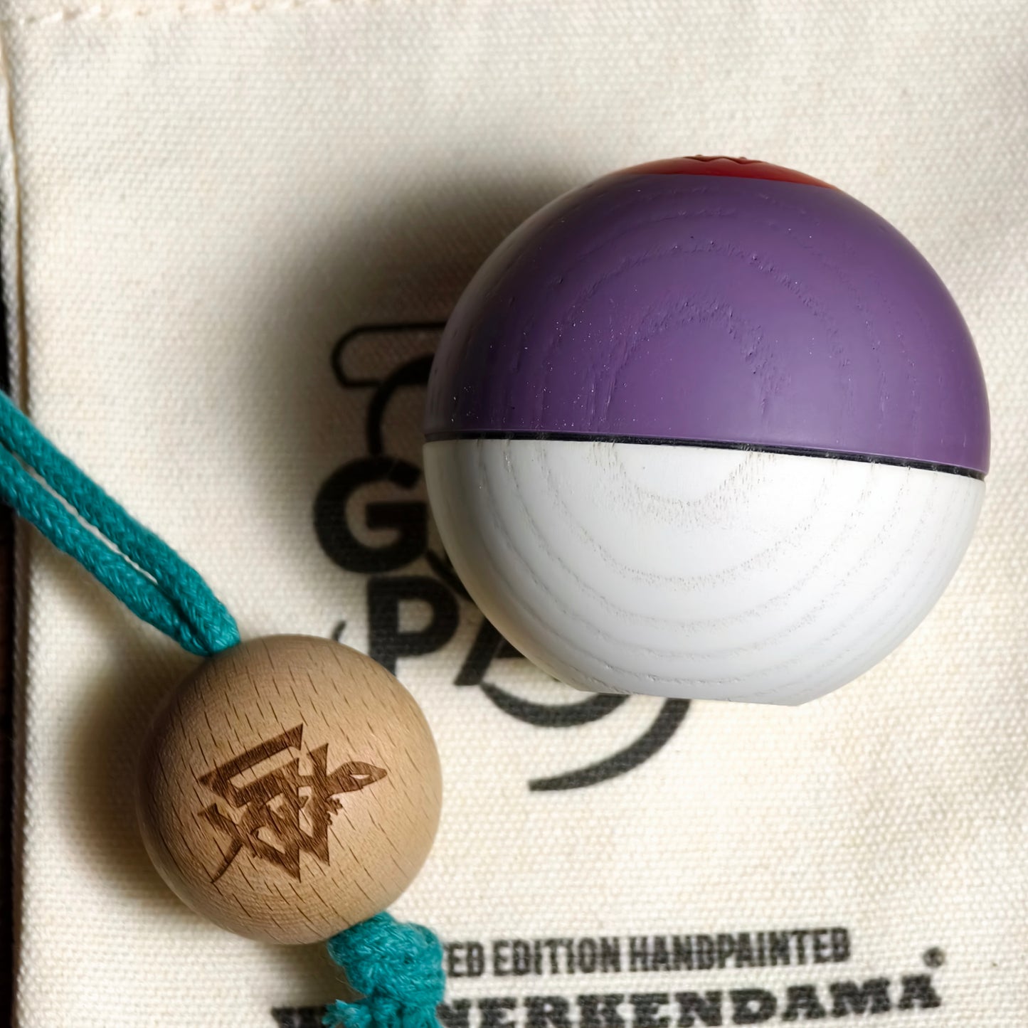 Winner Kendama  Gecko paint  Lavender tama only NEW