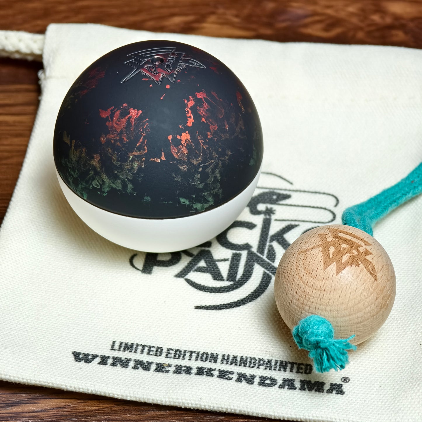 Winner Kendama  Gecko paint  Chameleon tama only NEW