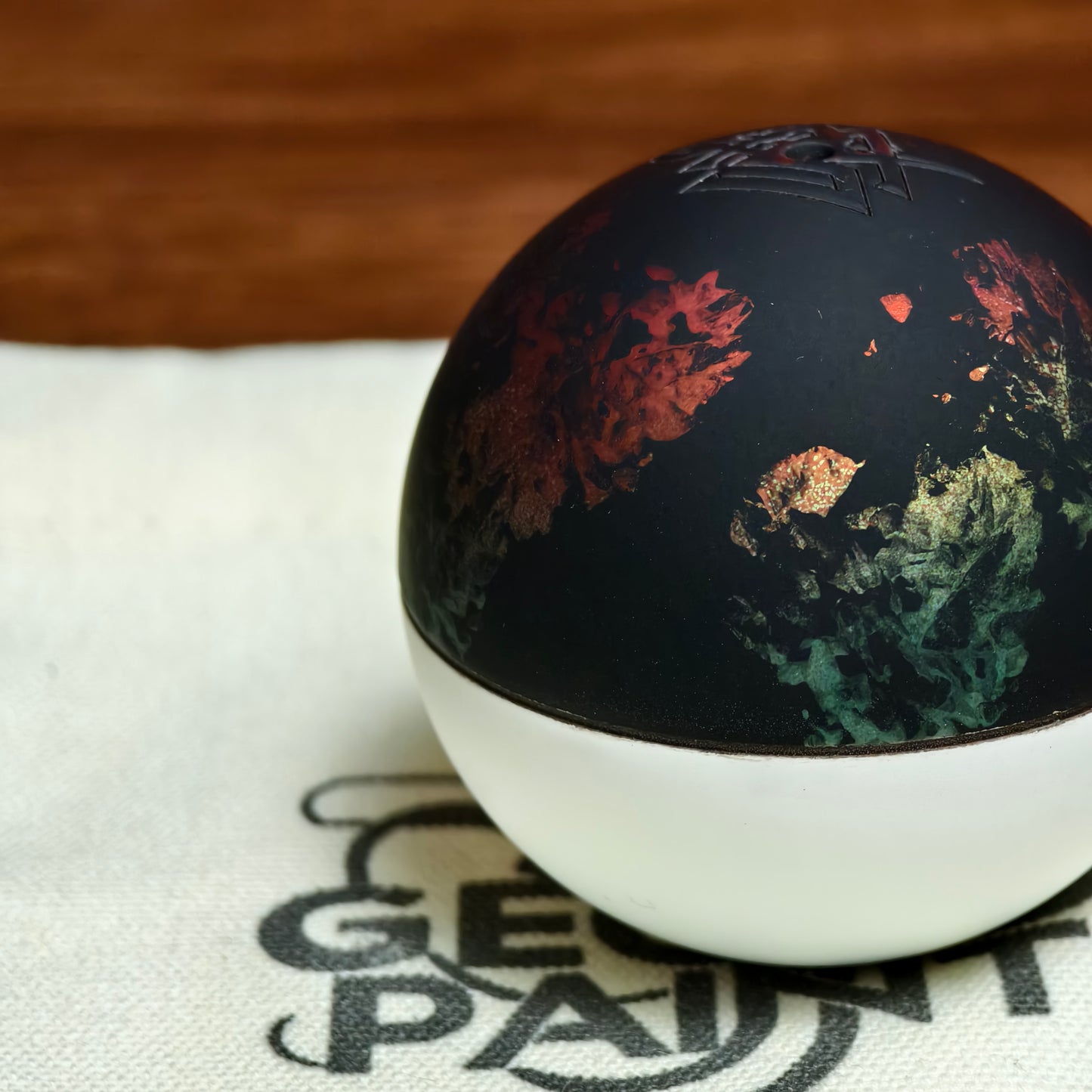 Winner Kendama  Gecko paint  Chameleon tama only NEW