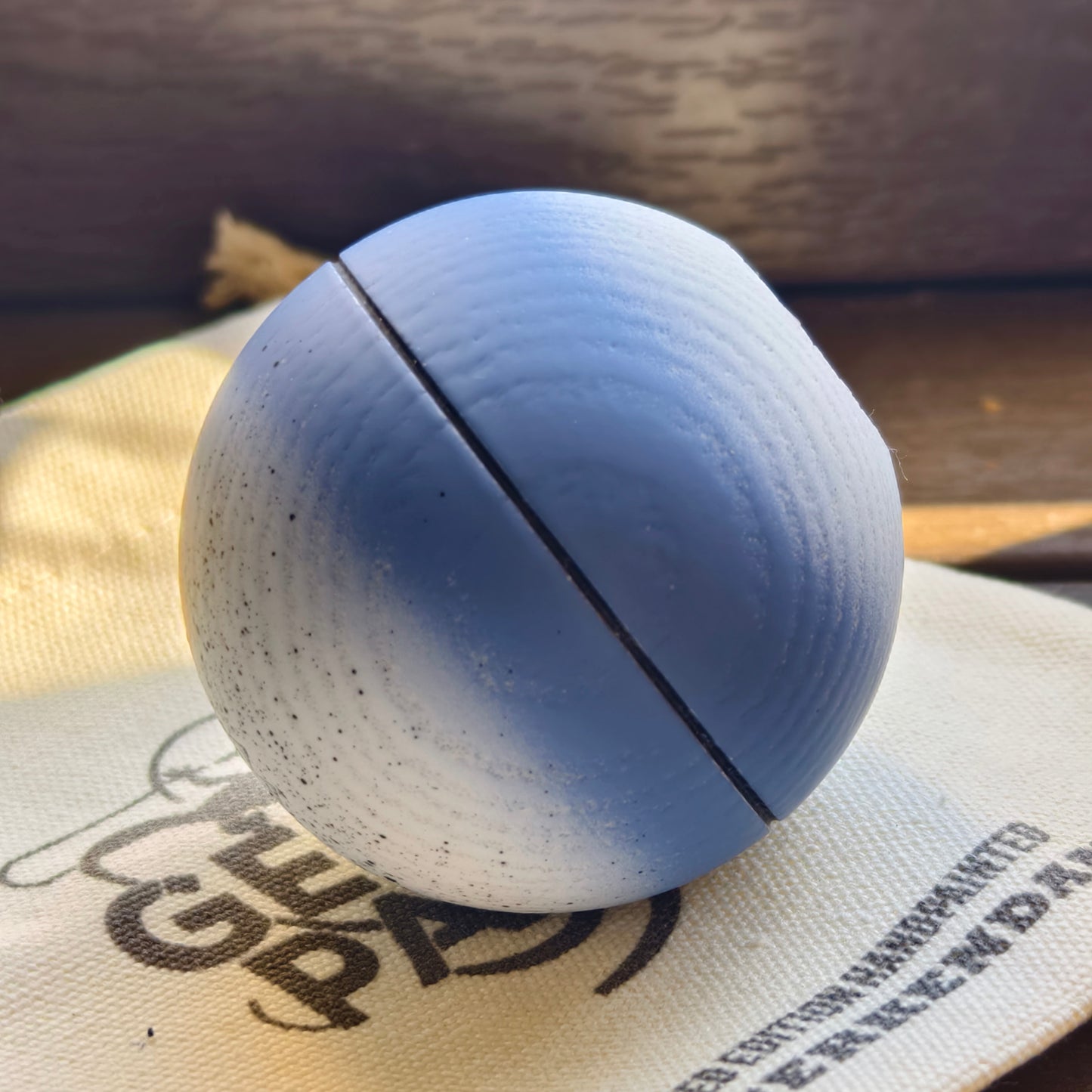 Winner Kendama  Gecko paint Blue Isle  tama only NEW