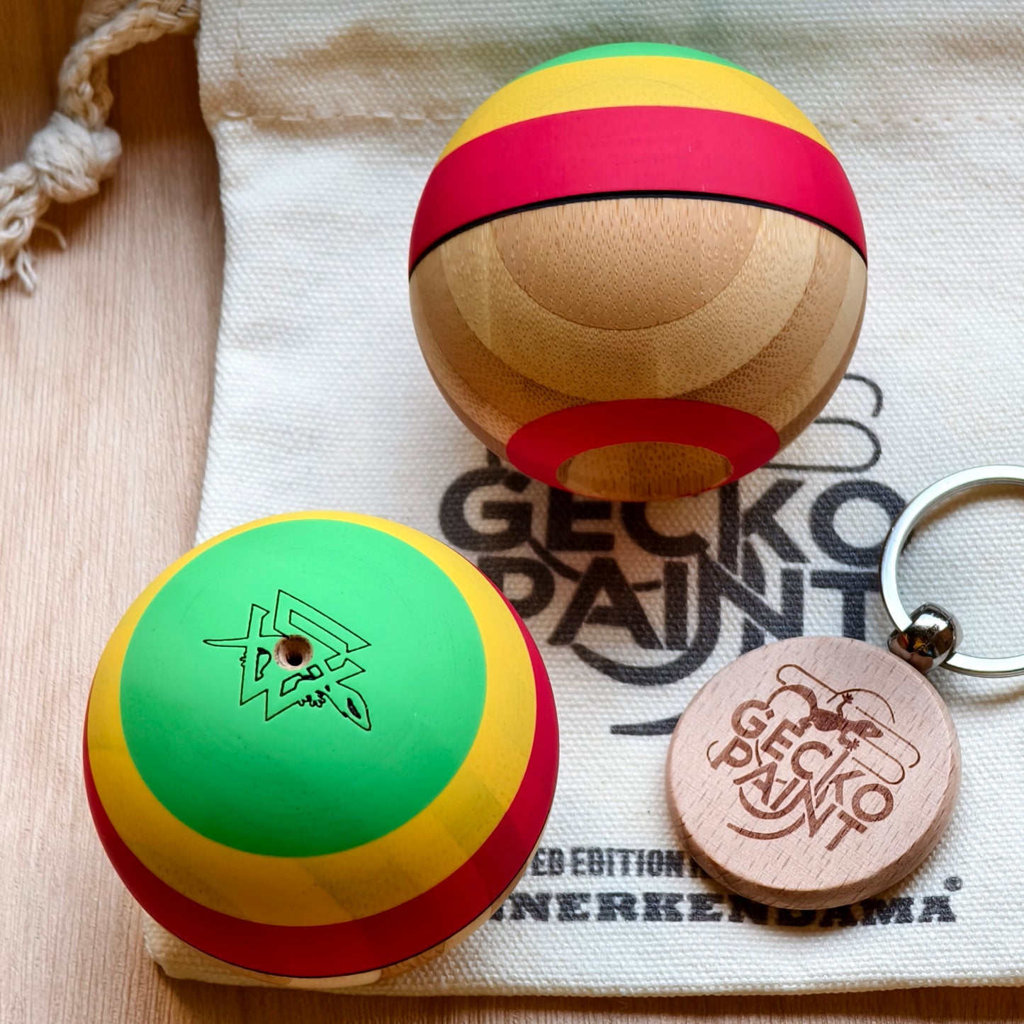 Winner kendama Gecko paint Bamboo Rasta tama only
