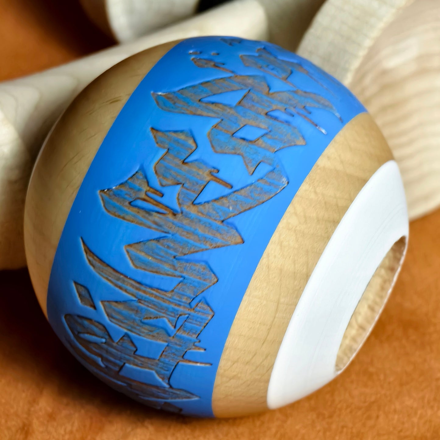 Winner kendama Gecko paint  Blue Graffiti tama only Pre Order