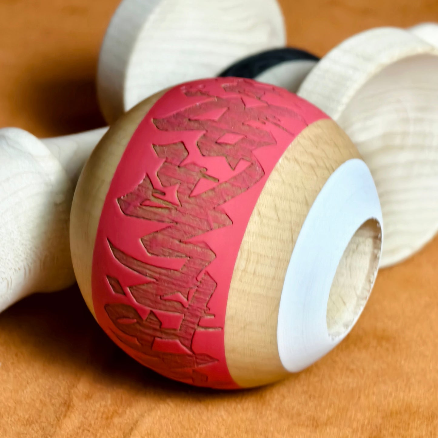 Winner kendama Gecko paint  Red Graffiti tama only Pre Order