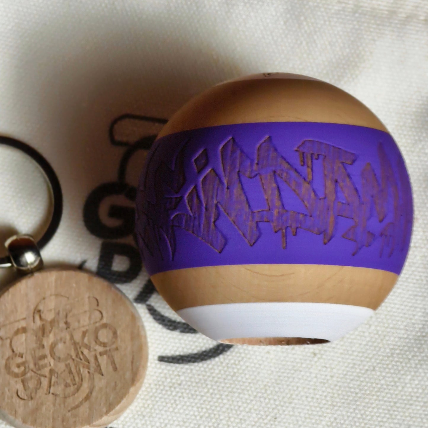 Winner kendama Gecko paint  Purple Graffiti tama only Pre Order