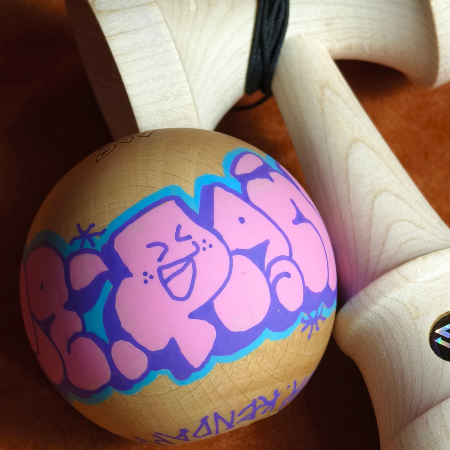 Winner Kendama Gecko paint  Hand painted Pink Night walker tama only