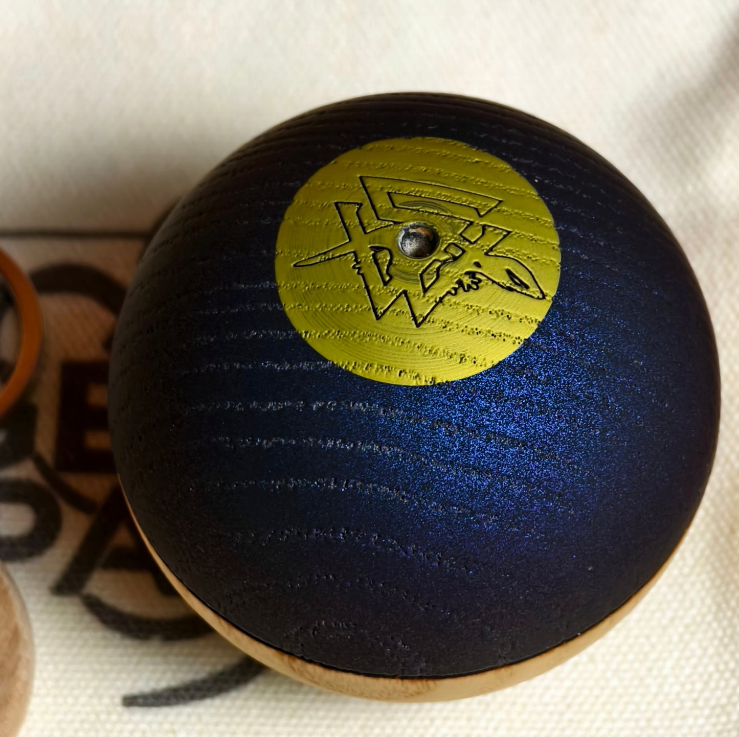 Winner kendama Gecko paint Blue ore tama only