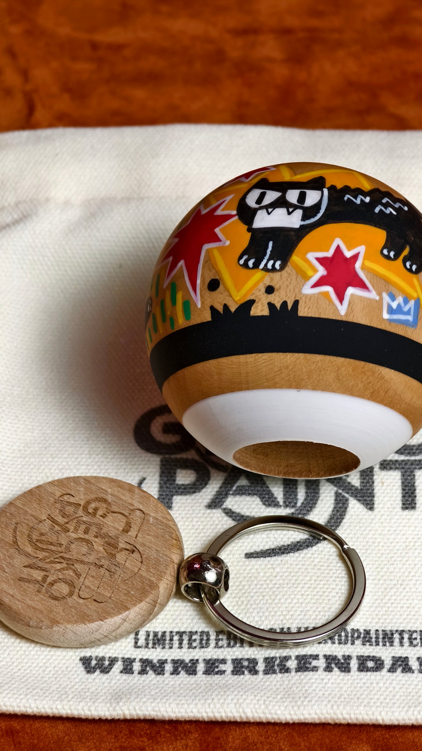 Winner Kendama Gecko paint  Tricat Hand drawn tama only NEW