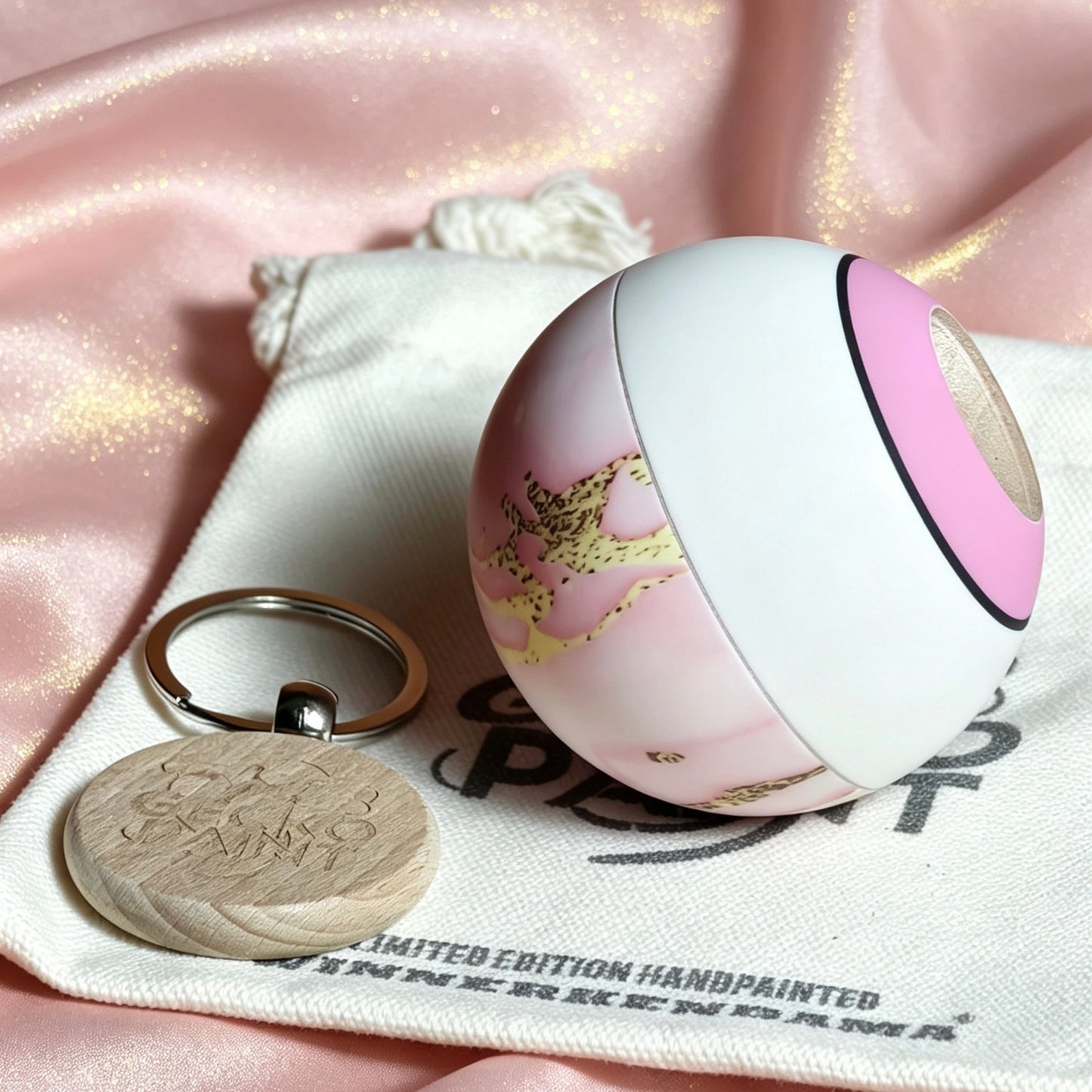 Winner kendama Gecko paint Blush tama only