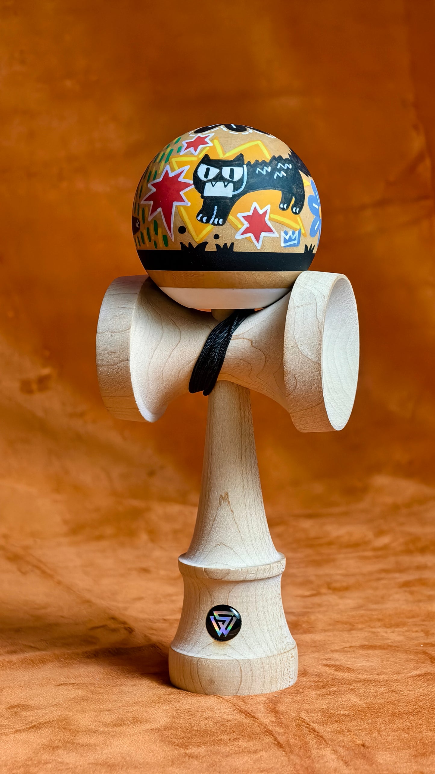Winner Kendama Gecko paint  Tricat Hand drawn tama only NEW