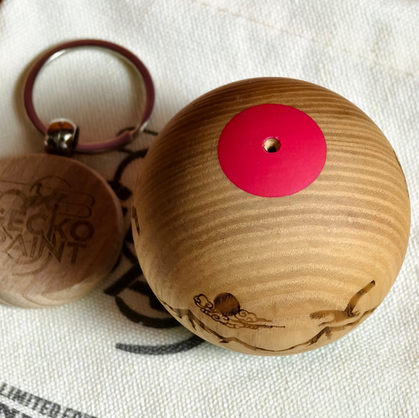 Winner kendama Gecko paint Mountain tama only