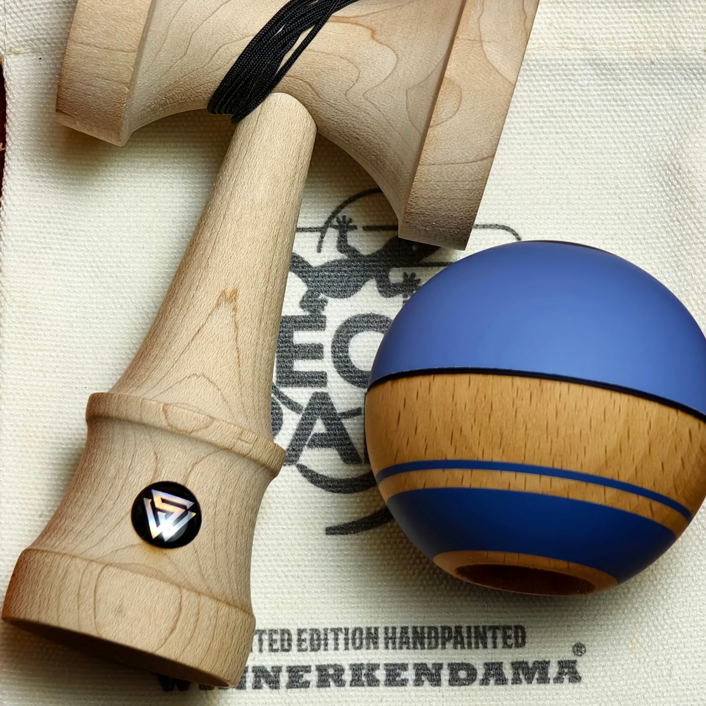Pre order！Winner kendama Gecko paint  Noxblue tama only