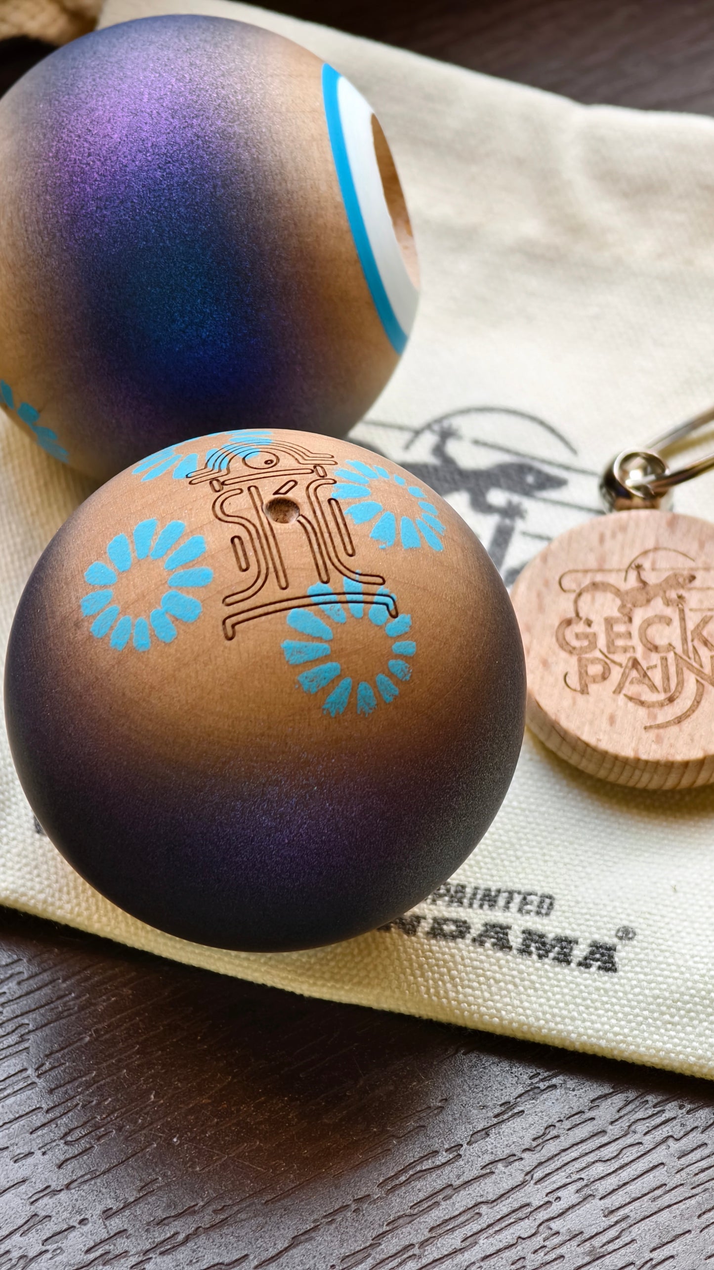 Winner kendama Gecko paint SKC Stardust tama ony