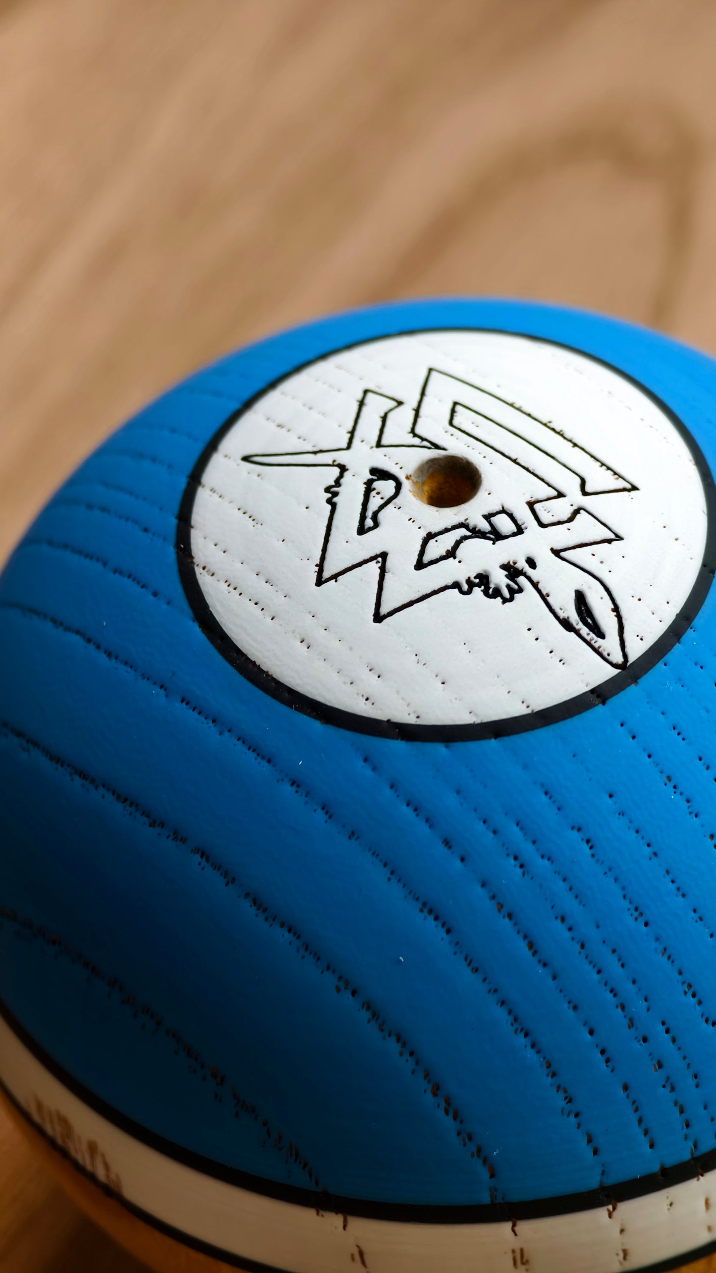 Winner kendama Gecko paint Japan Keyaki Indigo Blue  tama only