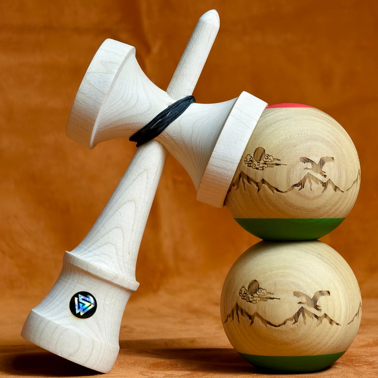 Winner kendama Gecko paint Mountain tama only